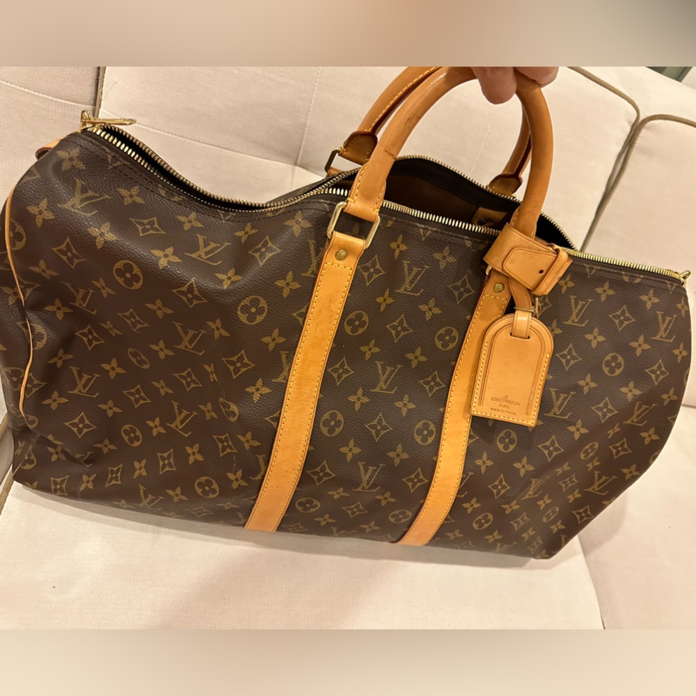Louis Vuitton travels bag. Keepall 55